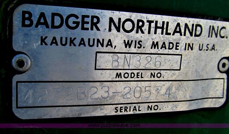 image for item G2111 Badger 8700L BN326 honey wagon