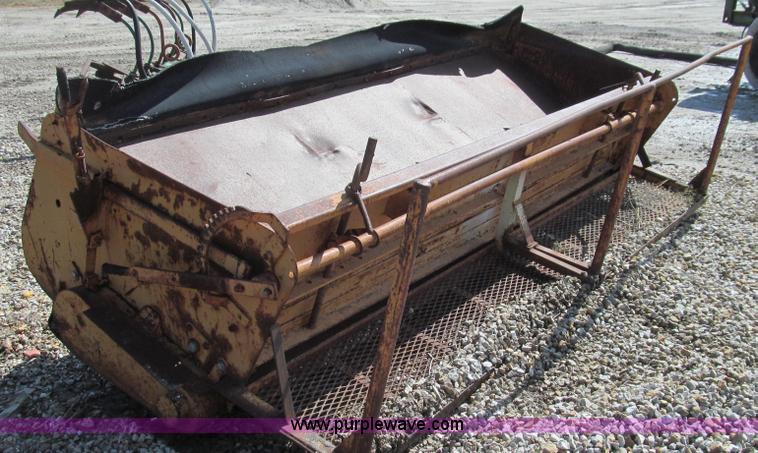 image for item G2112 10' truck mounted chat spreader