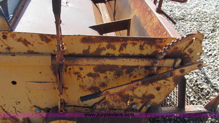 image for item G2112 10' truck mounted chat spreader