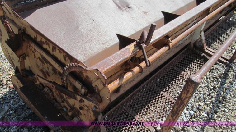 image for item G2112 10' truck mounted chat spreader