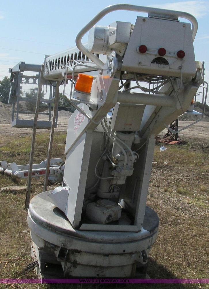 image for item G2113 1992 Telsta T-400 single platform man lift