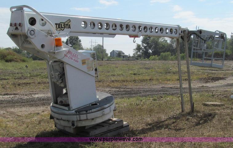 image for item G2113 1992 Telsta T-400 single platform man lift