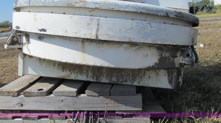 image for item G2113 1992 Telsta T-400 single platform man lift