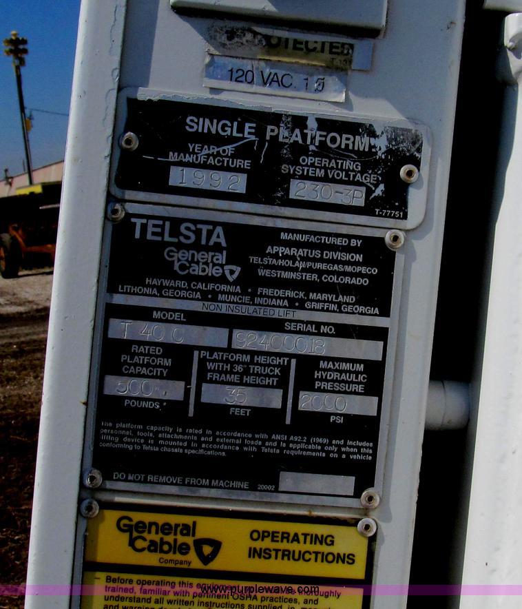 image for item G2113 1992 Telsta T-400 single platform man lift