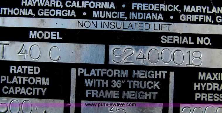 image for item G2113 1992 Telsta T-400 single platform man lift