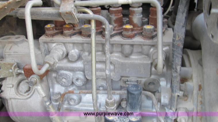 image for item G2114 1988 Ford L8000 dump truck