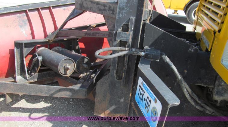 image for item G2115 1993 International 4900 dump truck