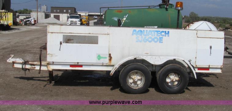 image for item G2116 Aquatech SJ600F portable pipe cleaner