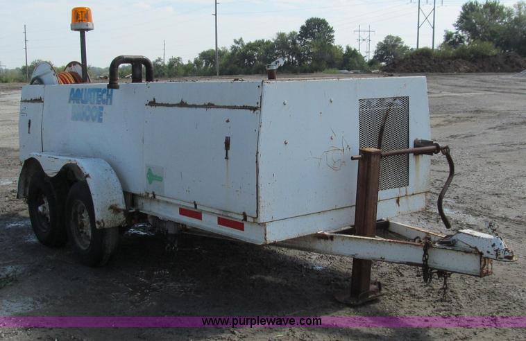 image for item G2116 Aquatech SJ600F portable pipe cleaner