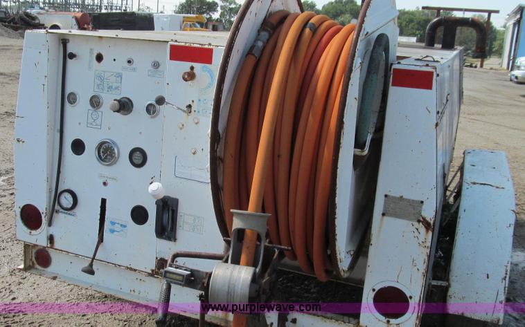 image for item G2116 Aquatech SJ600F portable pipe cleaner