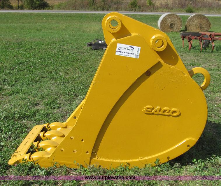 image for item G2118 Eaco 36"W excavator bucket