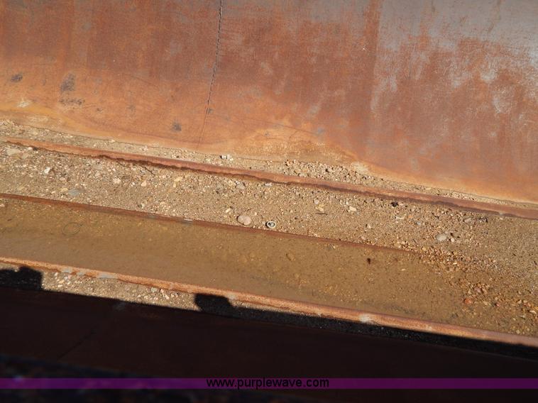 image for item G3090 1975 Fruehauf 27' end dump barrel trailer