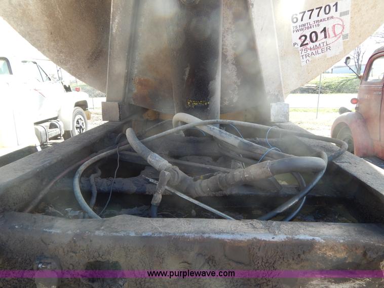 image for item G3090 1975 Fruehauf 27' end dump barrel trailer