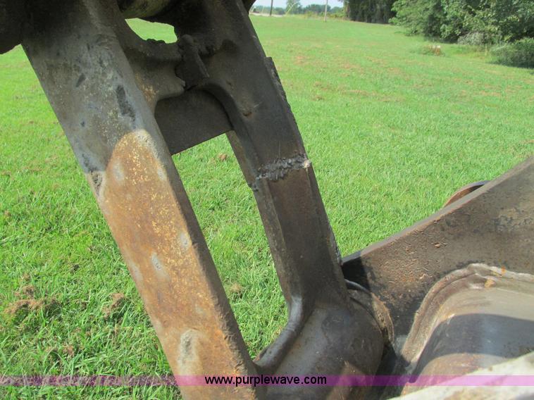 image for item G9439 Terex TXC225-1 excavator