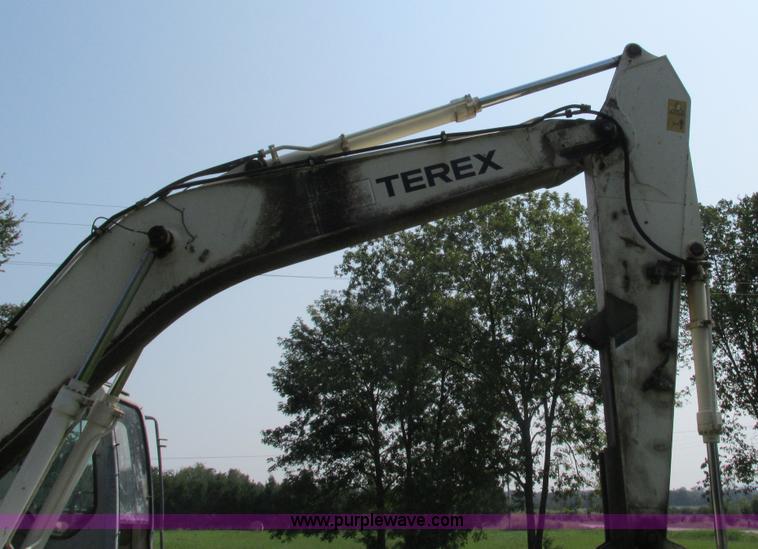 image for item G9439 Terex TXC225-1 excavator