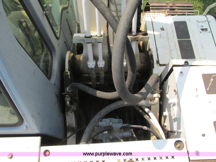 image for item G9439 Terex TXC225-1 excavator