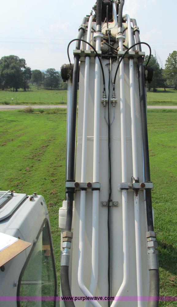 image for item G9439 Terex TXC225-1 excavator