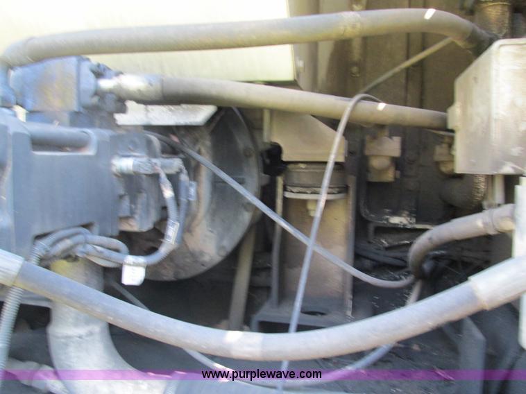 image for item G9439 Terex TXC225-1 excavator