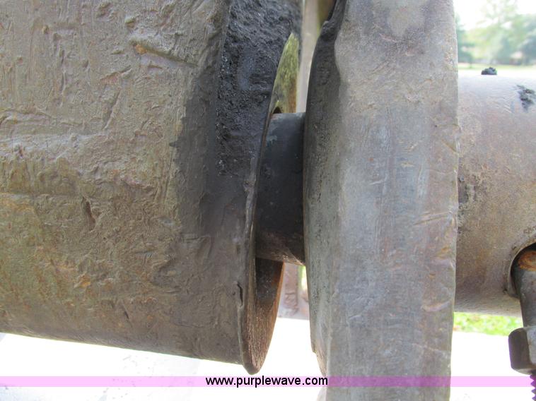 image for item G9439 Terex TXC225-1 excavator