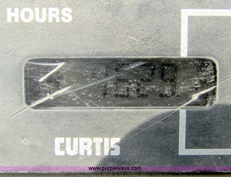 image for item G9439 Terex TXC225-1 excavator