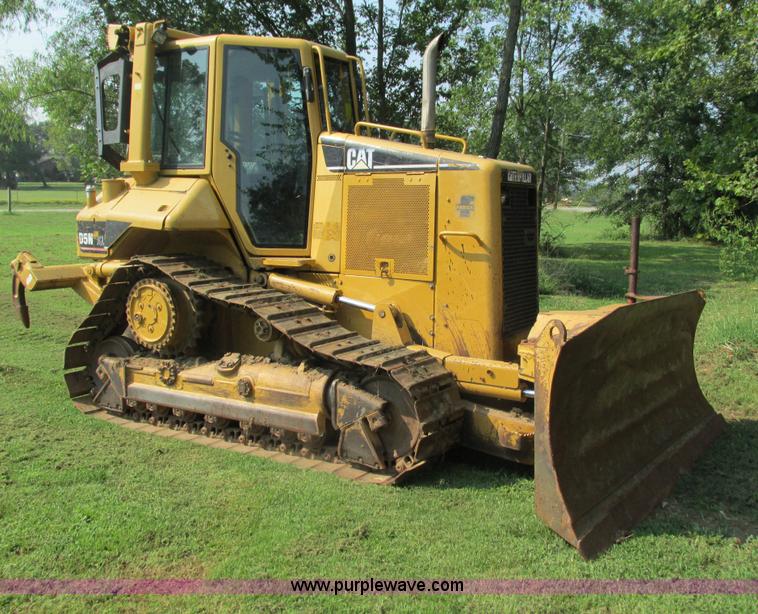 image for item G9440 2005 Caterpillar D5N XL dozer