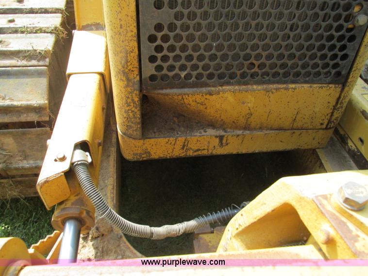 image for item G9440 2005 Caterpillar D5N XL dozer