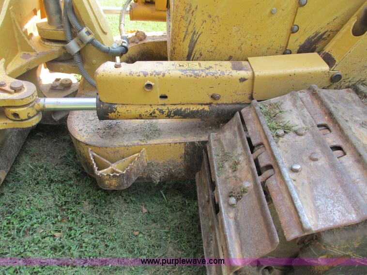 image for item G9440 2005 Caterpillar D5N XL dozer