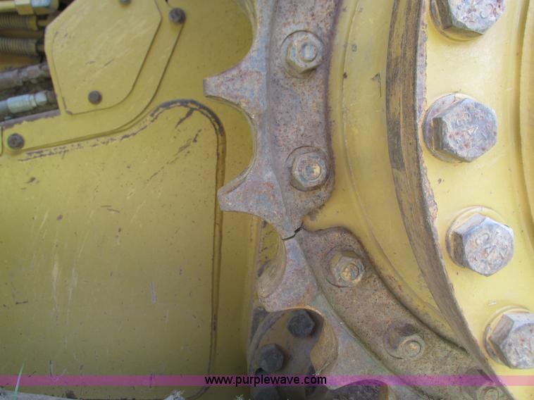 image for item G9440 2005 Caterpillar D5N XL dozer