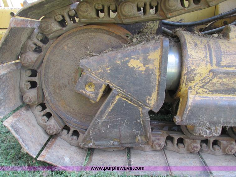 image for item G9440 2005 Caterpillar D5N XL dozer