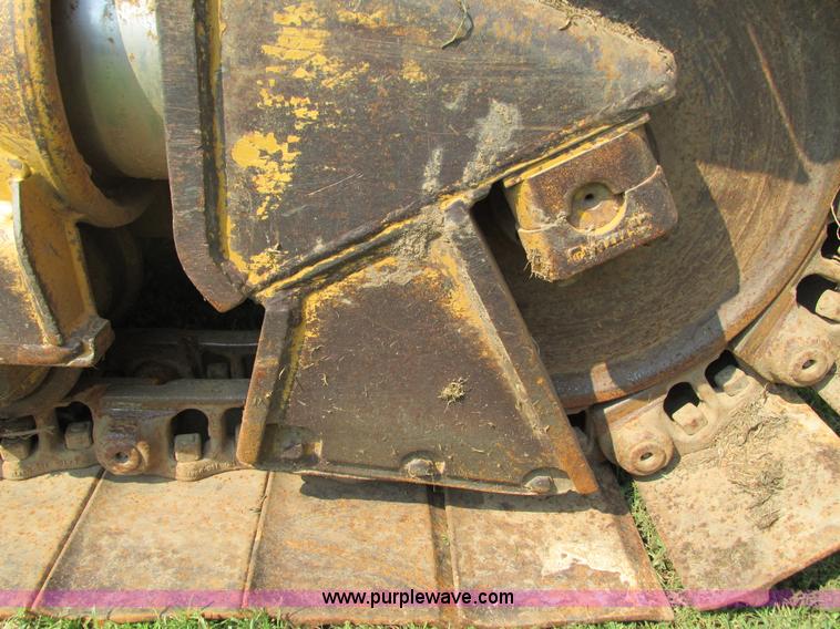image for item G9440 2005 Caterpillar D5N XL dozer