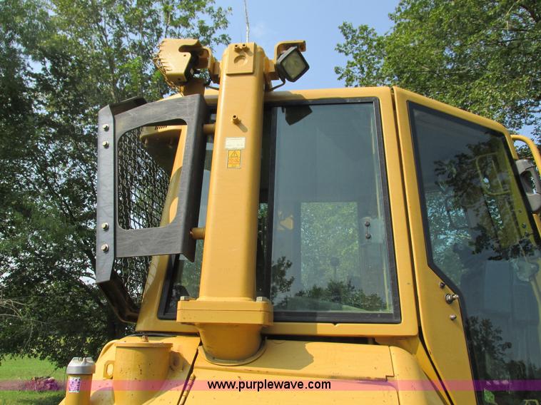 image for item G9440 2005 Caterpillar D5N XL dozer