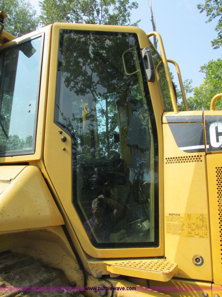 image for item G9440 2005 Caterpillar D5N XL dozer