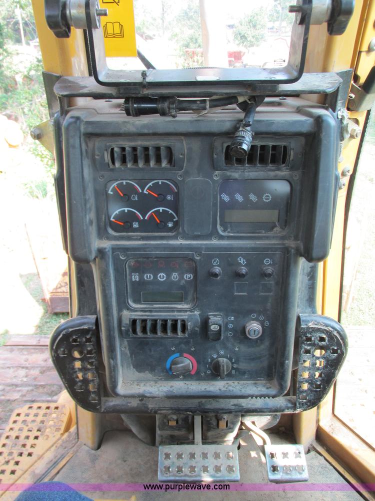 image for item G9440 2005 Caterpillar D5N XL dozer