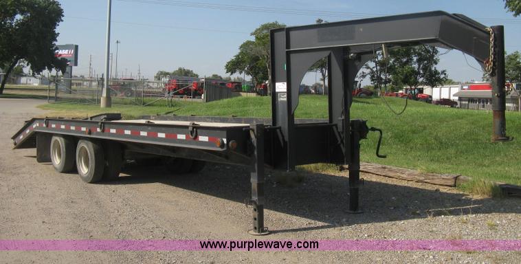 image for item H6393 2000 Belshe DT255 gooseneck equipment trailer