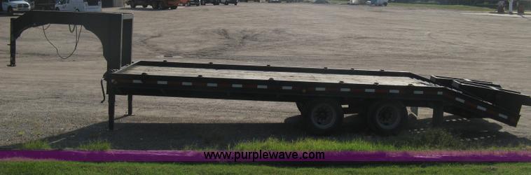 image for item H6393 2000 Belshe DT255 gooseneck equipment trailer