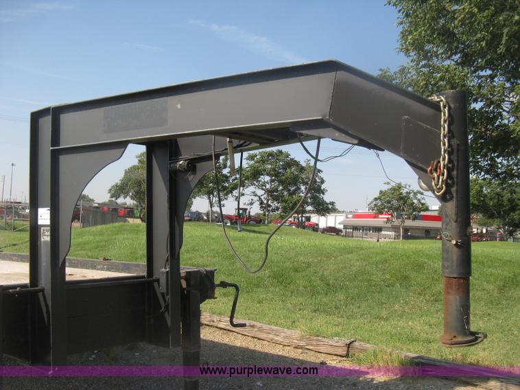 image for item H6393 2000 Belshe DT255 gooseneck equipment trailer