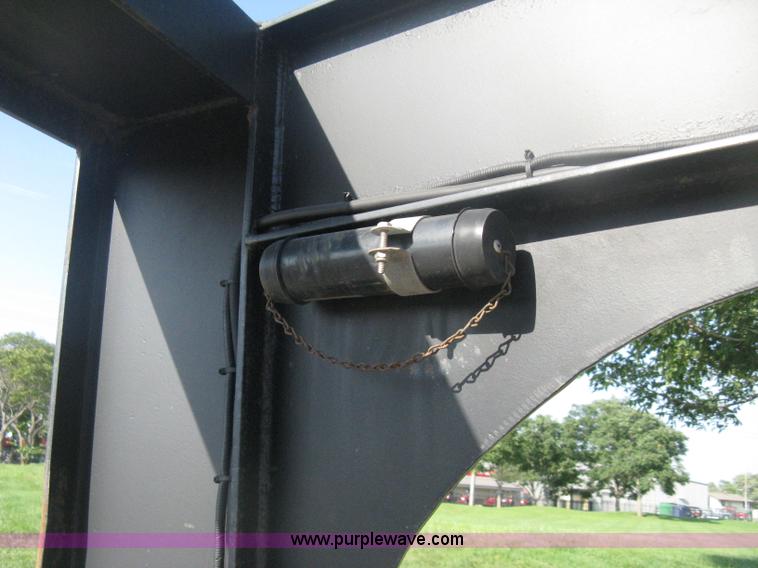 image for item H6393 2000 Belshe DT255 gooseneck equipment trailer