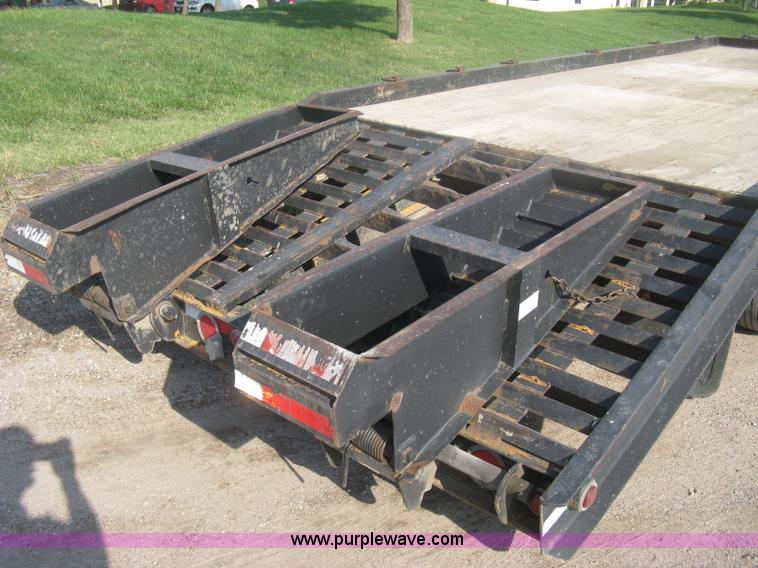 image for item H6393 2000 Belshe DT255 gooseneck equipment trailer