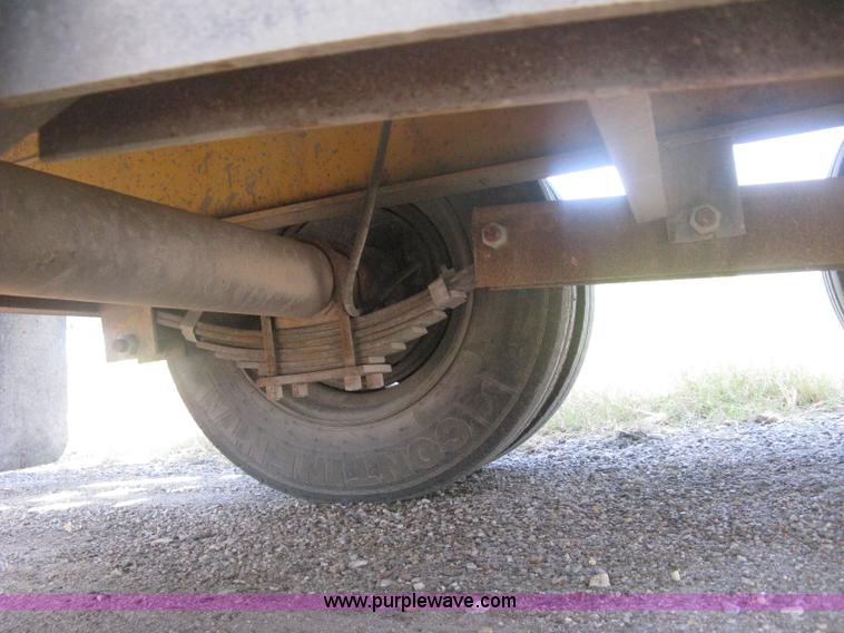 image for item H6393 2000 Belshe DT255 gooseneck equipment trailer