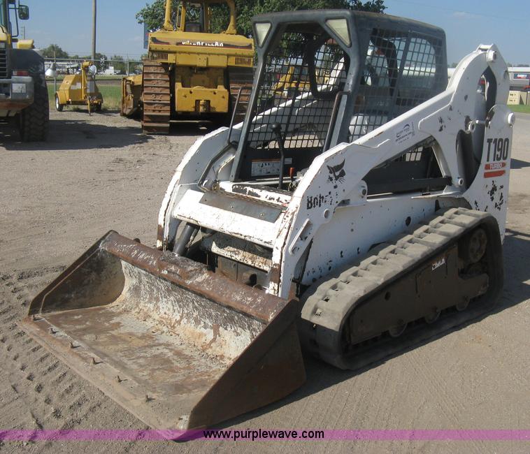 image for item H6394 2004 Bobcat T190 Turbo track skid steer