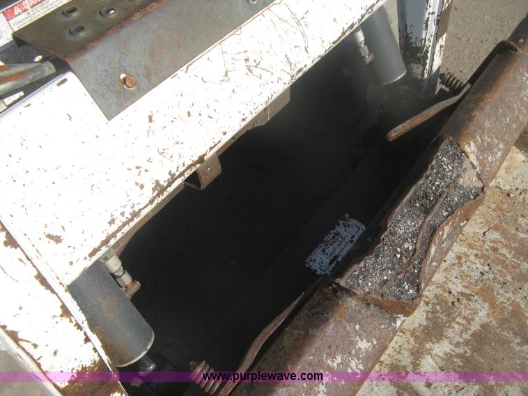 image for item H6394 2004 Bobcat T190 Turbo track skid steer