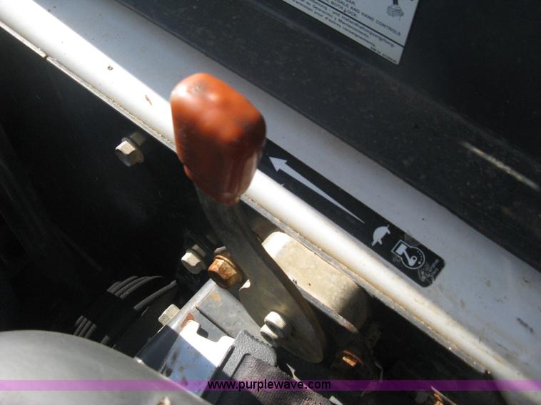 image for item H6394 2004 Bobcat T190 Turbo track skid steer