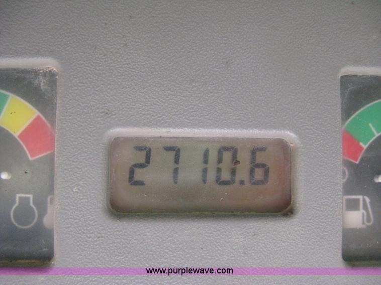 image for item H6394 2004 Bobcat T190 Turbo track skid steer