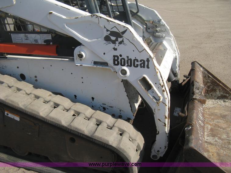 image for item H6394 2004 Bobcat T190 Turbo track skid steer