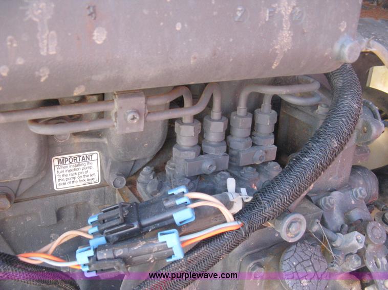 image for item H6394 2004 Bobcat T190 Turbo track skid steer