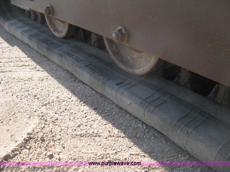 image for item H6394 2004 Bobcat T190 Turbo track skid steer