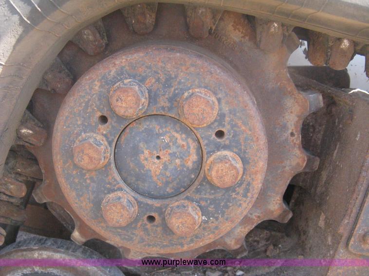 image for item H6394 2004 Bobcat T190 Turbo track skid steer