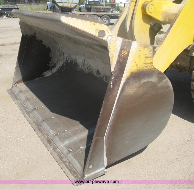 image for item H6414 2004 Komatsu WA320-5L Galeo wheel loader