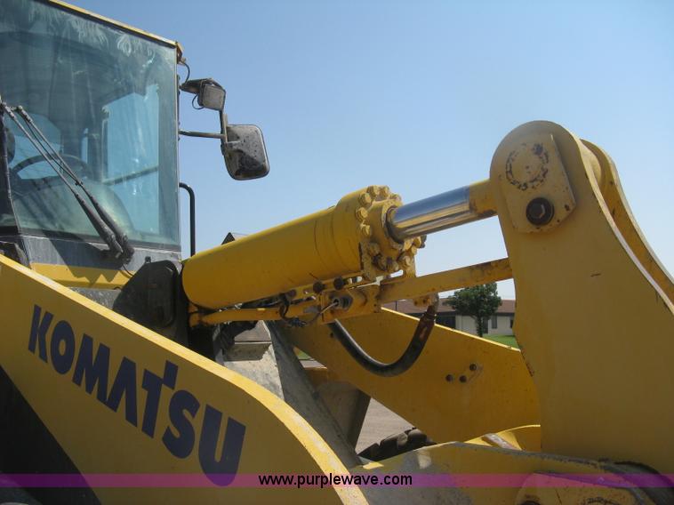 image for item H6414 2004 Komatsu WA320-5L Galeo wheel loader