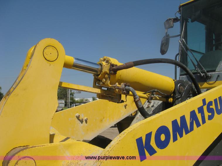 image for item H6414 2004 Komatsu WA320-5L Galeo wheel loader